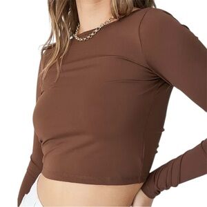 Brown Scoop Neck Cropped Top – Size M